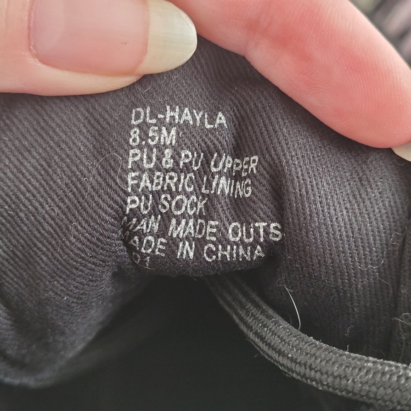 NWOT Design lab sneaker boots - Picture 8 of 9